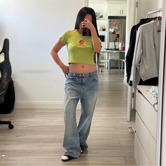 UNIF Lime Green Cropped Tee with Sun Heart Graphic - Picture 3 of 7